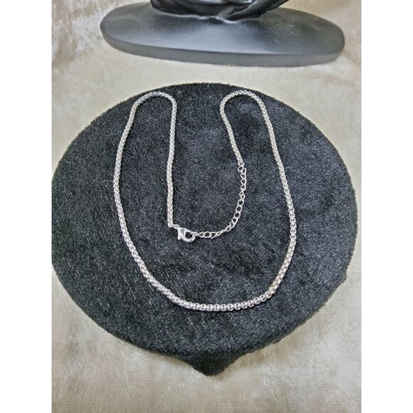 vintage unisex silver tone chain link adjustable necklace - Picture 2 of 4